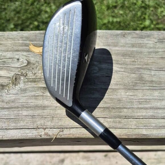 Titleist Fairway 5 Wood - 18.5° - RH - Diamana Blue Graphite - Flex-S - 42.75" - Picture 8 of 9